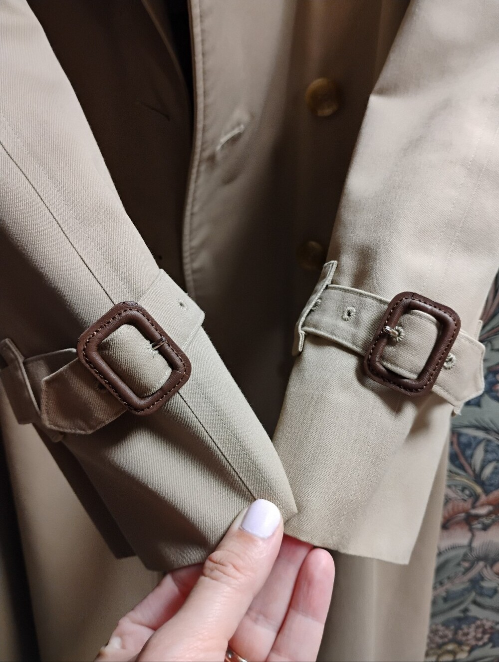 Vintage Burberry  Double-Breasted Trench Coat with Signature Check Lining - Picture 9 of 11